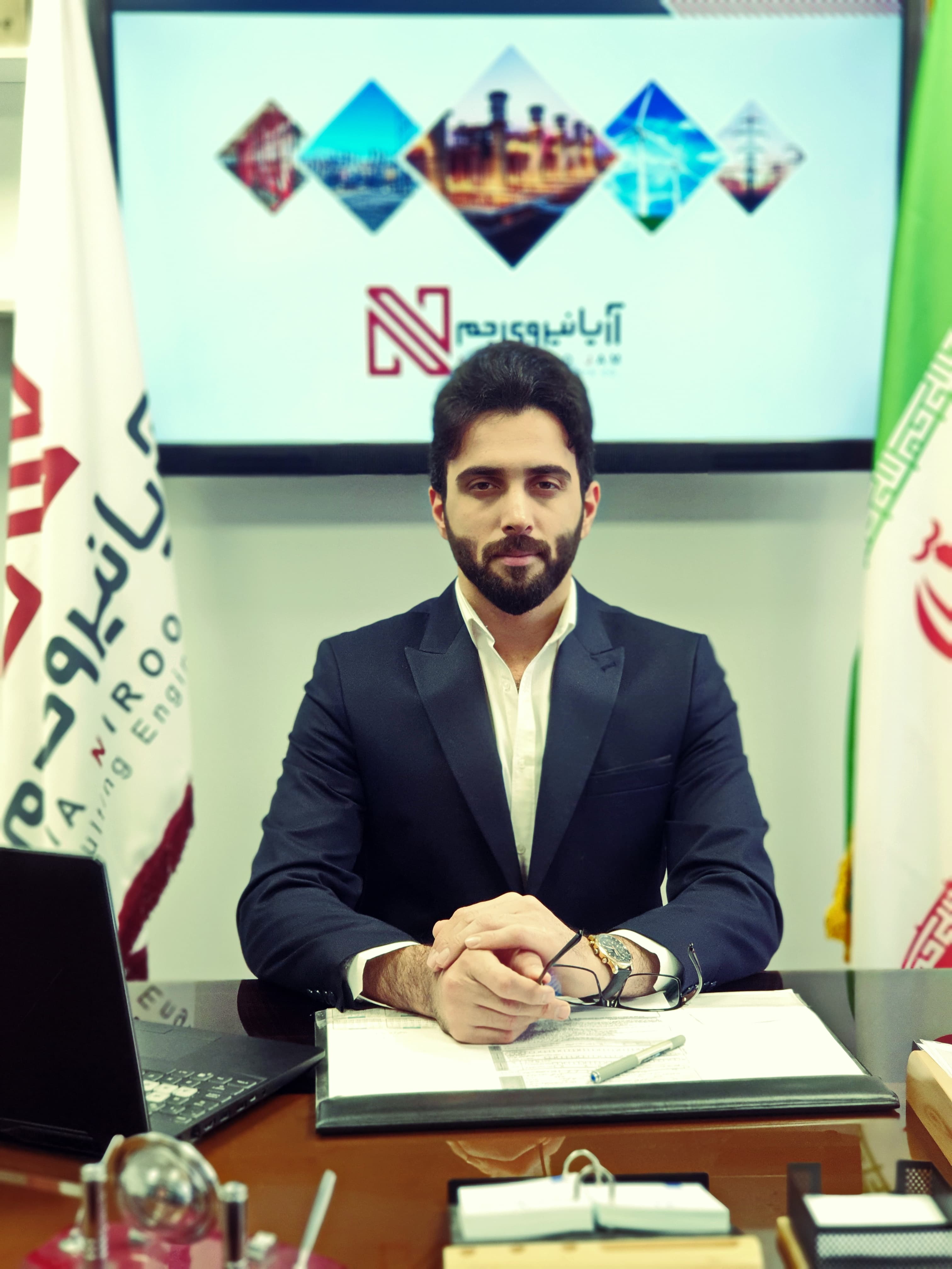 امید صادقی
